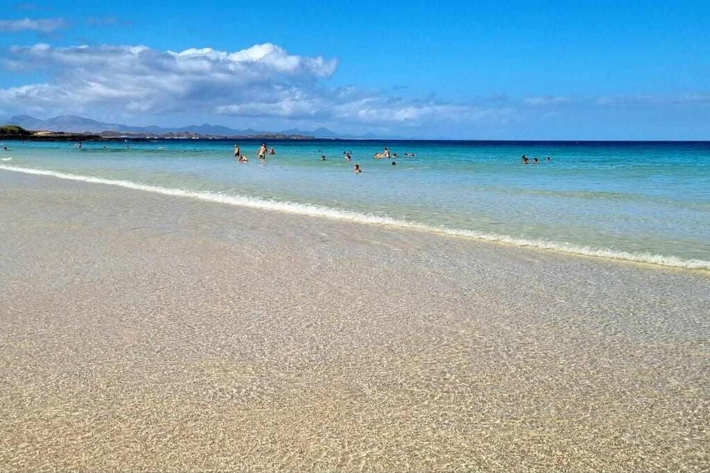Appartamento Frangipani Con Terrazza E Piscina Corralejo Ngoại thất bức ảnh